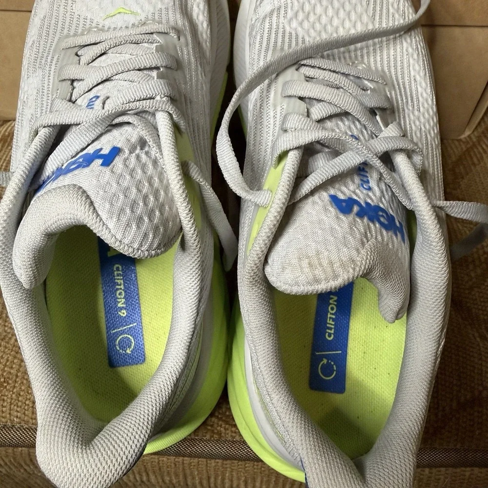 HOKA ONE ONE Y Clifton 9 Gray Volt Blue 1131170 STLC Youth 5 Women 6.5 MD